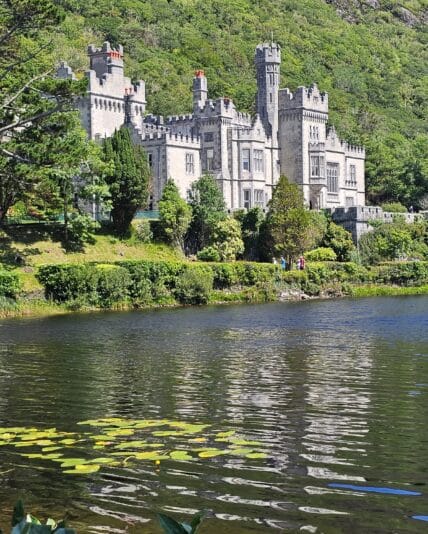 Kylemore Abbey, Connemara National Park, Co Galway_master